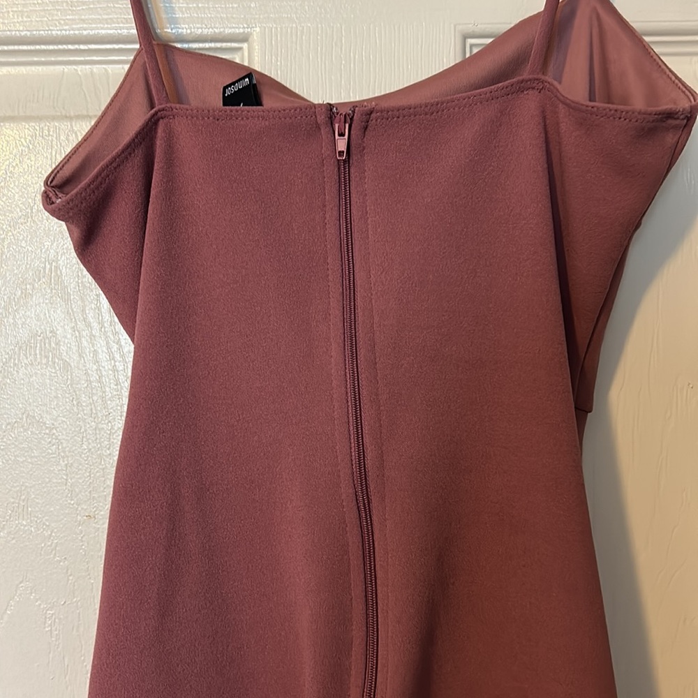 Dress - Picture 4 of 4